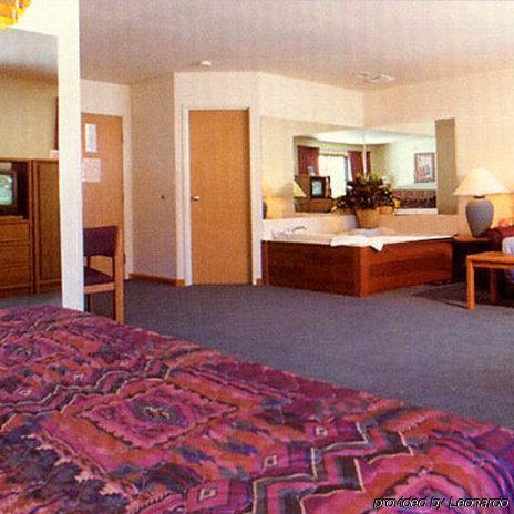 Mtn Lodge Ridgway Room photo